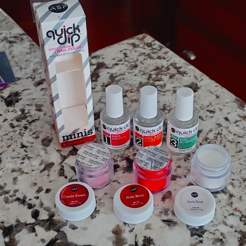 Dip powder manicure